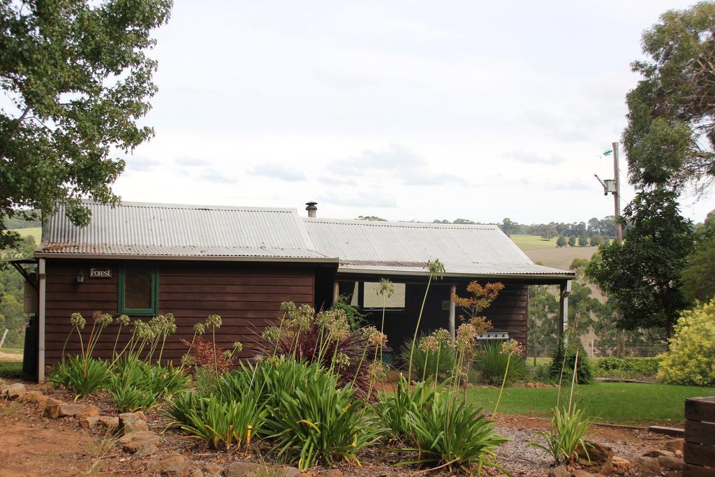 Pump Hill Farm Cottages Pemberton Exterior photo