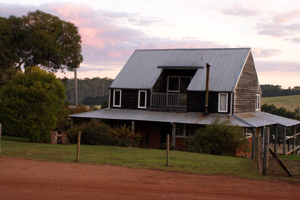 Pump Hill Farm Cottages Pemberton Exterior photo